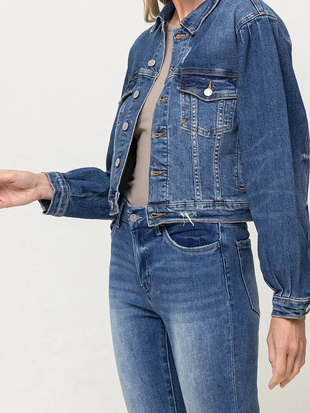 Balloon sleeve denim jacket