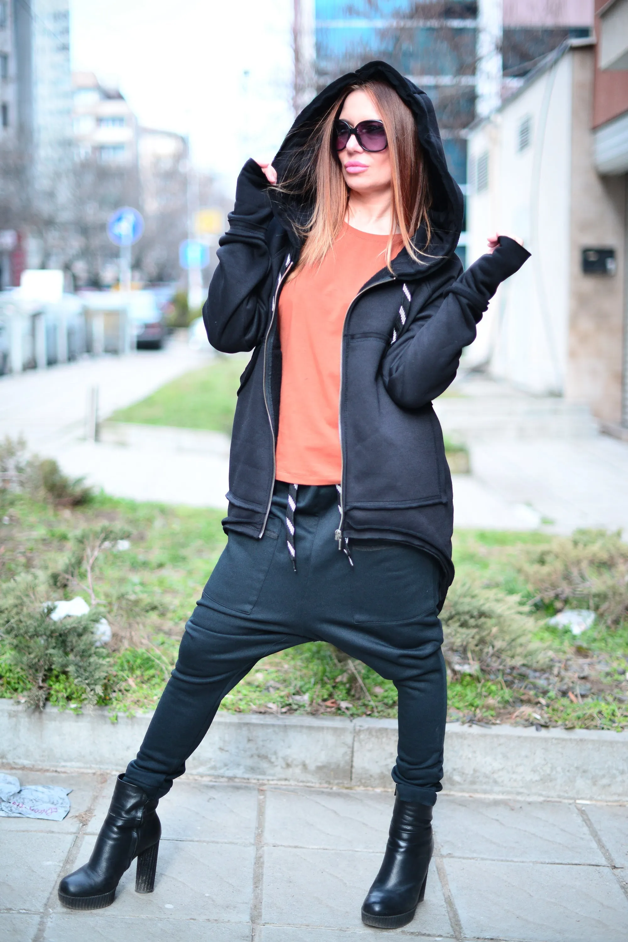 Hooded Zipper Sweatshirt MELL