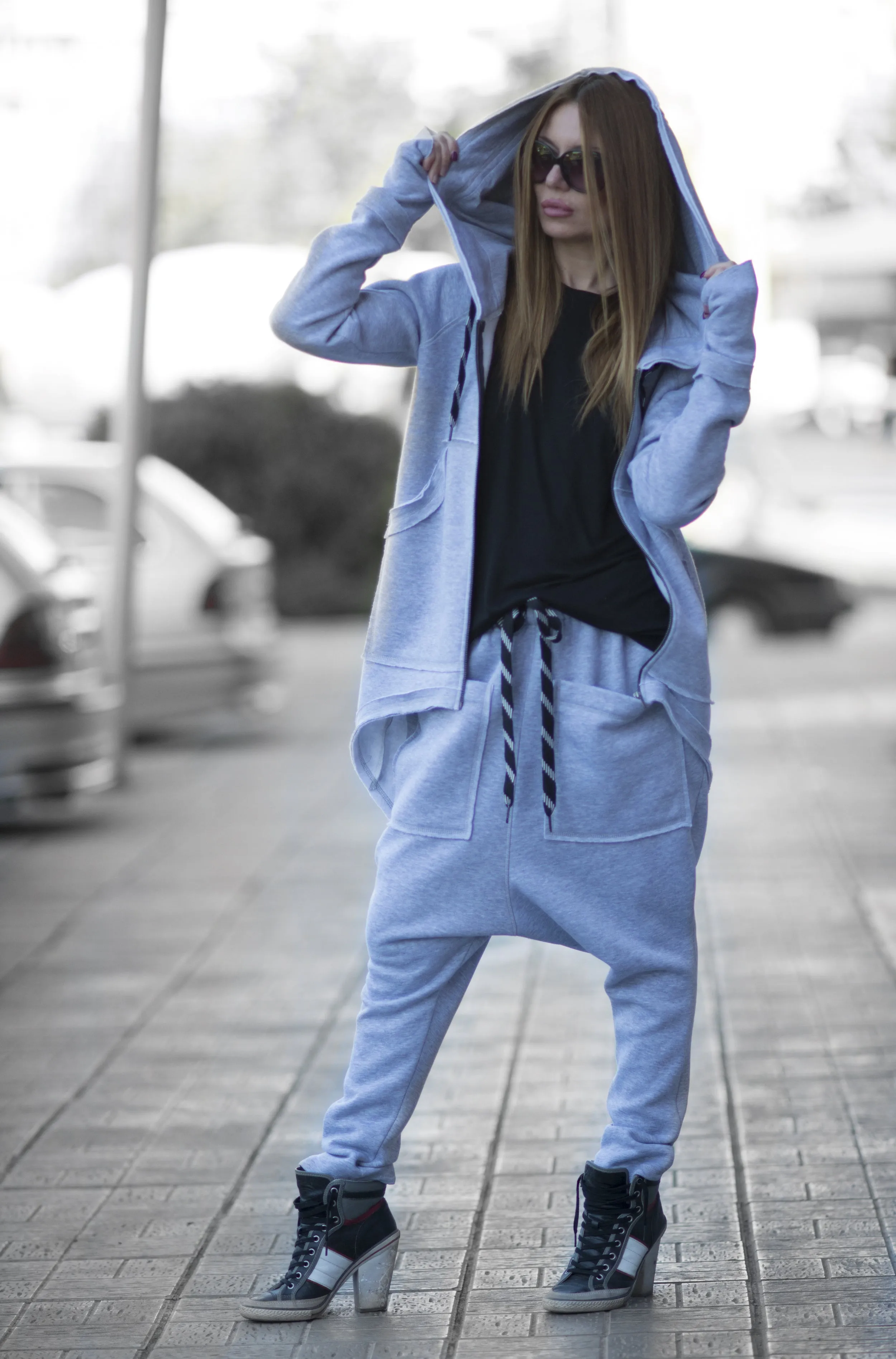 Hooded Zipper Sweatshirt MELL