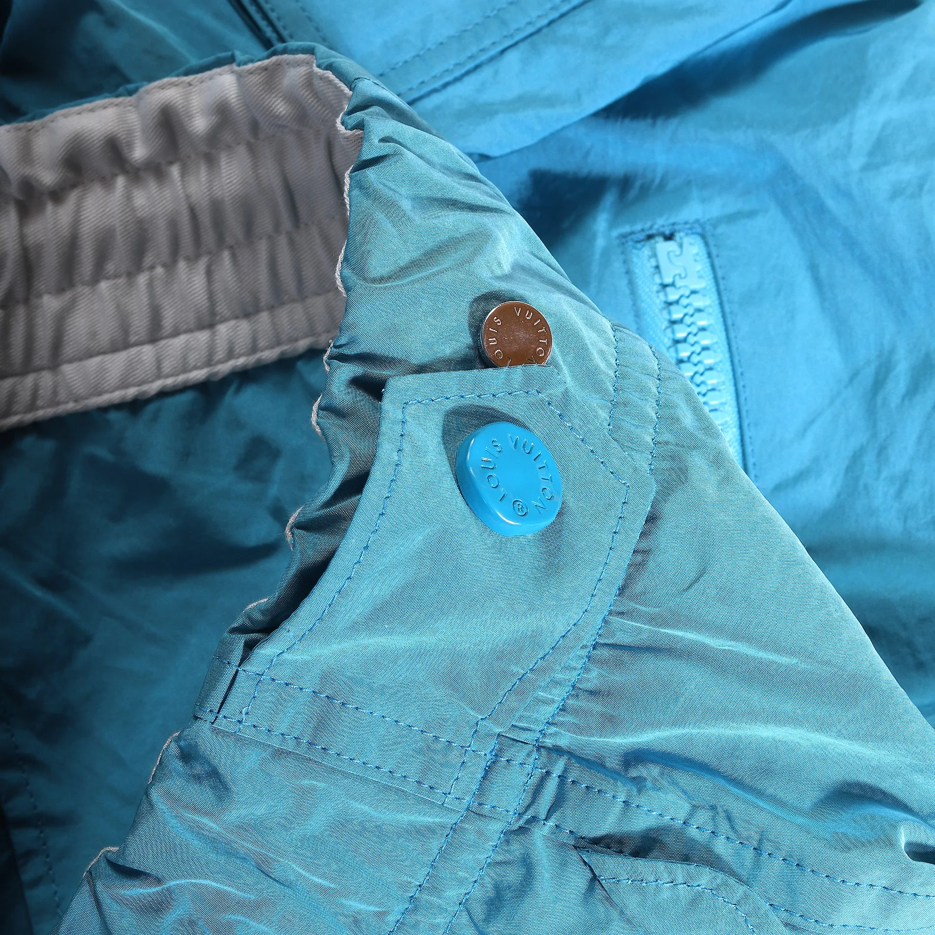 Louis Vuitton SS19 Plain Rainbow Turquoise Cargo Rainbow Pants